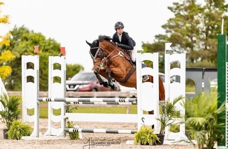 Twist jumping hunters